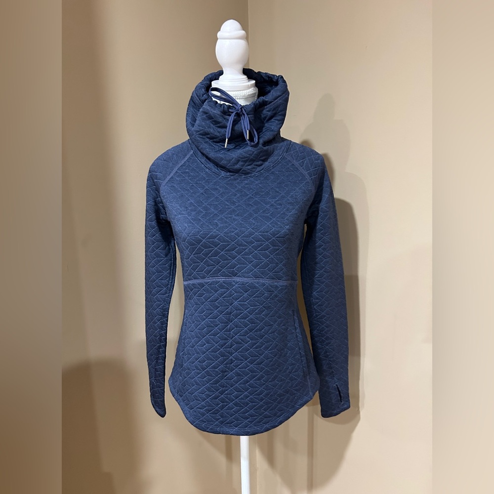 Marmot Quilted Pullover Top